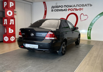Подержанный автомобиль Nissan Almera Classic 2011 года (4 фото)