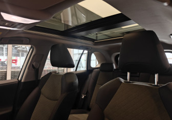 Новый Toyota RAV4 2025 (16 фото)