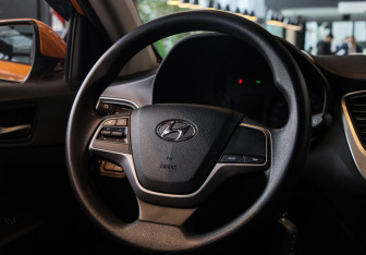 Подержанный автомобиль Hyundai Solaris Sedan 2017 года (18 фото)