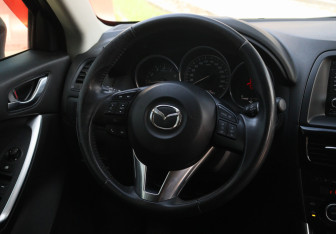 Подержанный автомобиль Mazda CX-5 2013 года (11 фото)