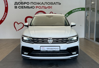 Подержанный автомобиль Volkswagen Tiguan 2019 года (2 фото)