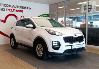 Подержанный автомобиль Kia Sportage 2018 года (3 фото)