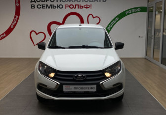 Подержанный автомобиль LADA (ВАЗ) Granta Sedan 2020 года (2 фото)