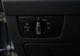 Подержанный автомобиль Volkswagen Passat Wagon 2016 года (17 фото)