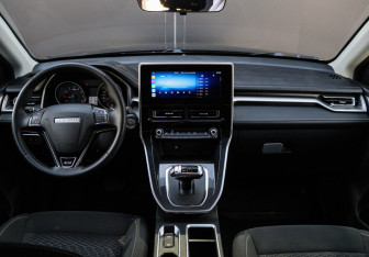 Подержанный автомобиль Haval M6 2023 года (8 фото)