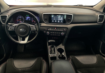 Подержанный автомобиль Kia Sportage 2019 года (9 фото)