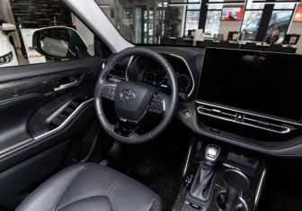 Новый Toyota Highlander 2026 (25 фото)