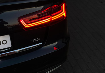 Подержанный автомобиль Audi A6 Sedan 2017 года (14 фото)