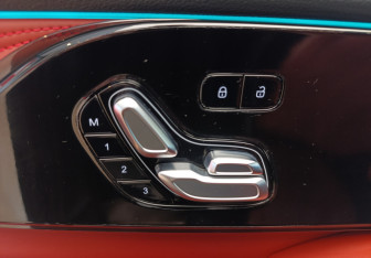 Подержанный автомобиль Exeed RX 2023 года (14 фото)