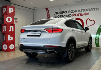 Подержанный автомобиль Geely Tugella 2021 года (4 фото)