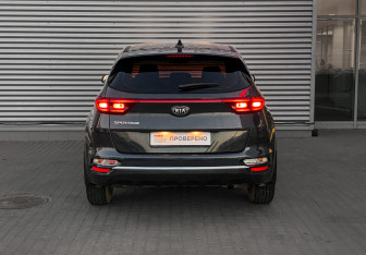 Подержанный автомобиль Kia Sportage 2019 года (5 фото)