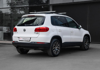 Подержанный автомобиль Volkswagen Tiguan 2013 года (4 фото)