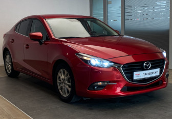 Подержанный автомобиль Mazda 3 Sedan 2017 года (3 фото)