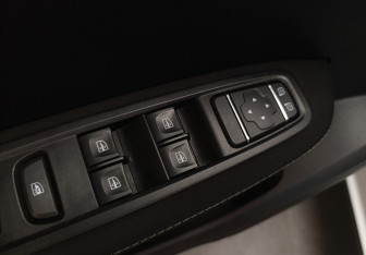 Подержанный автомобиль Renault Arkana 2020 года (14 фото)