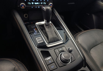 Подержанный автомобиль Mazda CX-5 2021 года (15 фото)