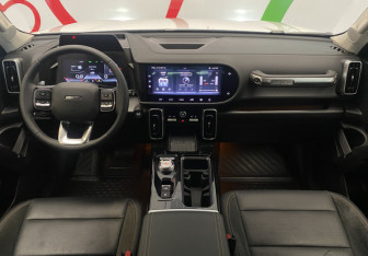 Подержанный автомобиль Haval Dargo 2023 года (10 фото)