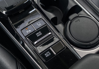 Подержанный автомобиль Hyundai Sonata 2021 года (17 фото)