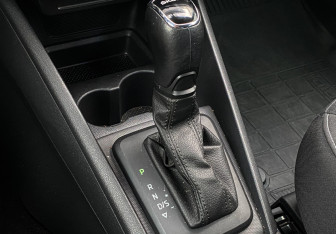 Подержанный автомобиль Skoda Rapid Liftback 2020 года (17 фото)