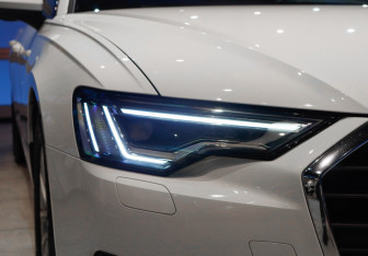 Подержанный автомобиль Audi A6 Sedan 2019 года (32 фото)