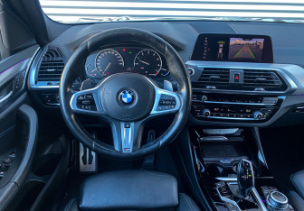 Подержанный автомобиль BMW X3 2020 года (15 фото)