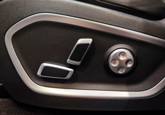 Подержанный автомобиль Geely Tugella 2023 года (9 фото)