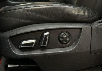 Подержанный автомобиль Audi Q7 2012 года (10 фото)