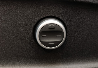 Подержанный автомобиль Exeed RX 2023 года (16 фото)