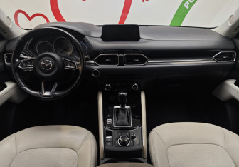 Подержанный автомобиль Mazda CX-5 2017 года (8 фото)
