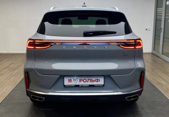 Подержанный автомобиль Exeed TXL 2022 года (5 фото)