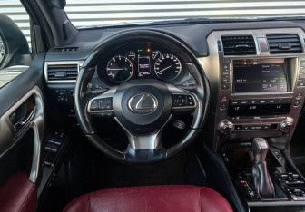 Подержанный автомобиль Lexus GX 2020 года (13 фото)