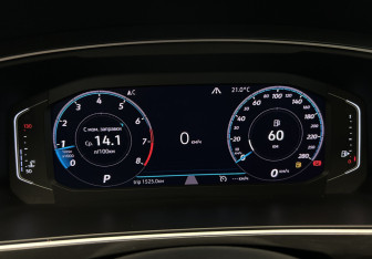 Подержанный автомобиль Volkswagen Tiguan 2019 года (17 фото)