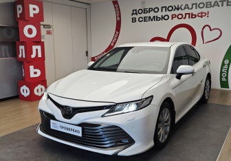 Подержанный автомобиль Toyota Camry Sedan 2018 года (1 фото)