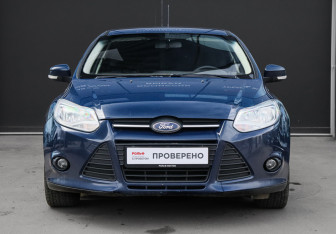 Подержанный автомобиль Ford Focus Hatchback 2015 года (2 фото)