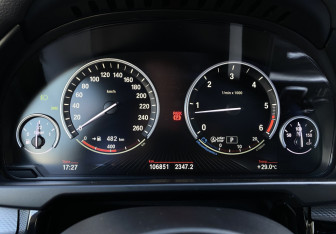 Подержанный автомобиль BMW X6 2017 года (29 фото)