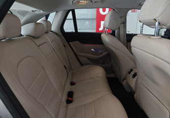 Подержанный автомобиль Mercedes-Benz GLC Coupe 2021 года (7 фото)