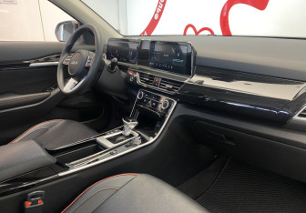 Подержанный автомобиль Kia Seltos 2024 года (7 фото)