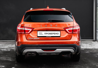 Подержанный автомобиль LADA (ВАЗ) Vesta Wagon 2018 года (6 фото)