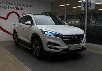 Подержанный автомобиль Hyundai Tucson 2015 года (3 фото)