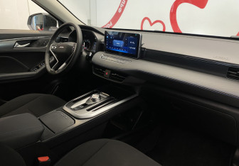 Подержанный автомобиль Haval Jolion 2025 года (7 фото)