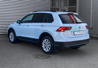 Подержанный автомобиль Volkswagen Tiguan 2019 года (7 фото)