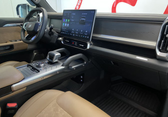 Подержанный автомобиль Jetour T2 2024 года (8 фото)