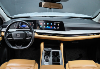 Подержанный автомобиль Changan Hunter Plus 2024 года (10 фото)
