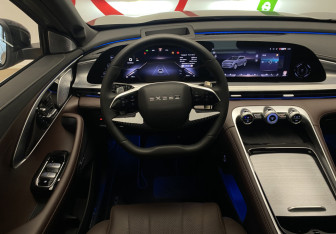 Подержанный автомобиль Exeed TXL 2024 года (14 фото)