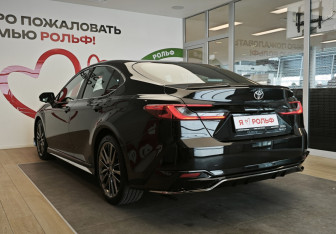Новый Toyota Camry Sedan 2026 (4 фото)