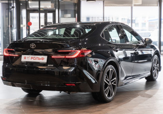 Новый Toyota Camry Sedan 2026 (5 фото)
