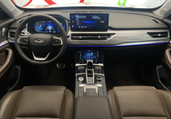 Подержанный автомобиль Chery Tiggo 8 Pro 2021 года (11 фото)