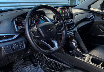 Подержанный автомобиль Chevrolet Orlando 2019 года (14 фото)