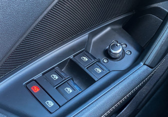 Подержанный автомобиль Audi A3 Hatchback 2021 года (29 фото)