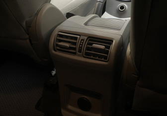 Подержанный автомобиль Chevrolet Orlando 2012 года (9 фото)