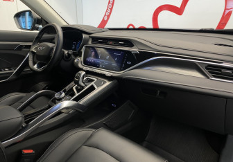 Подержанный автомобиль Geely Atlas Pro 2022 года (7 фото)